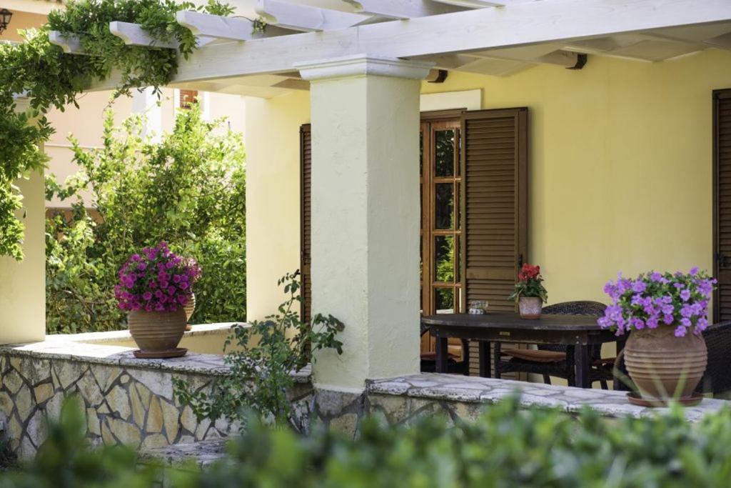 Miltiadis Apartments Spiti Miltiadis Agios Georgios Pagon Exterior foto