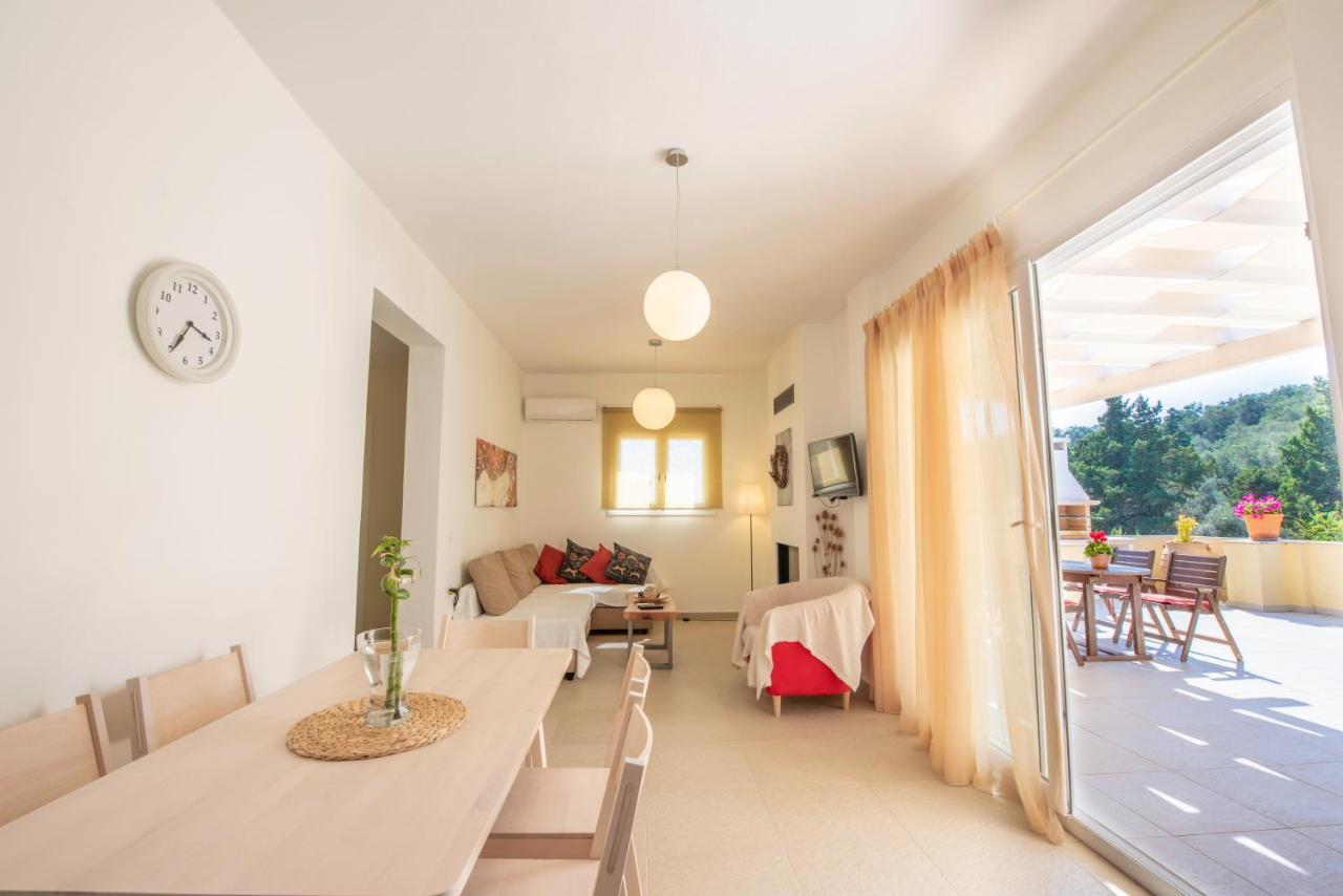 Miltiadis Apartments Spiti Miltiadis Agios Georgios Pagon Exterior foto